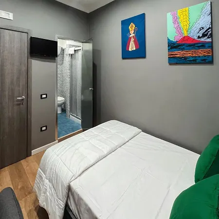 Tie Tie Bed & Breakfast 4*